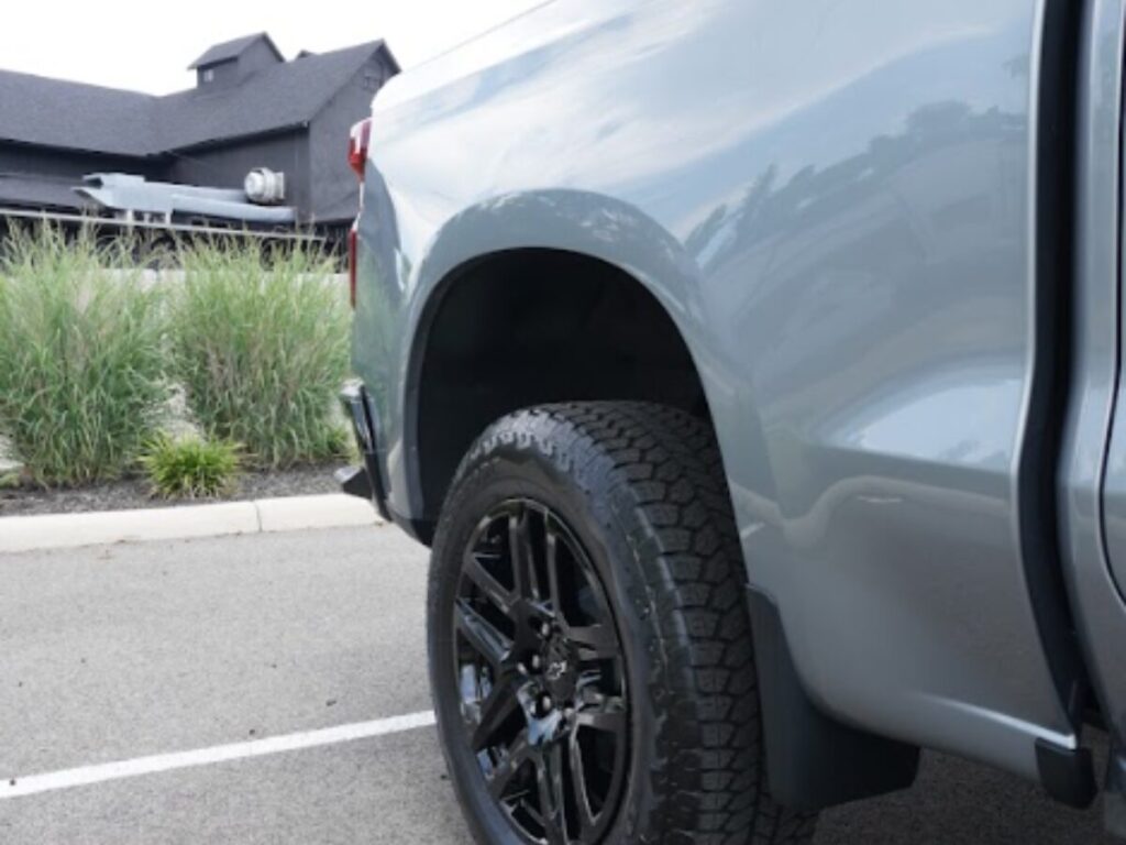 will ceramic coating hide scratches