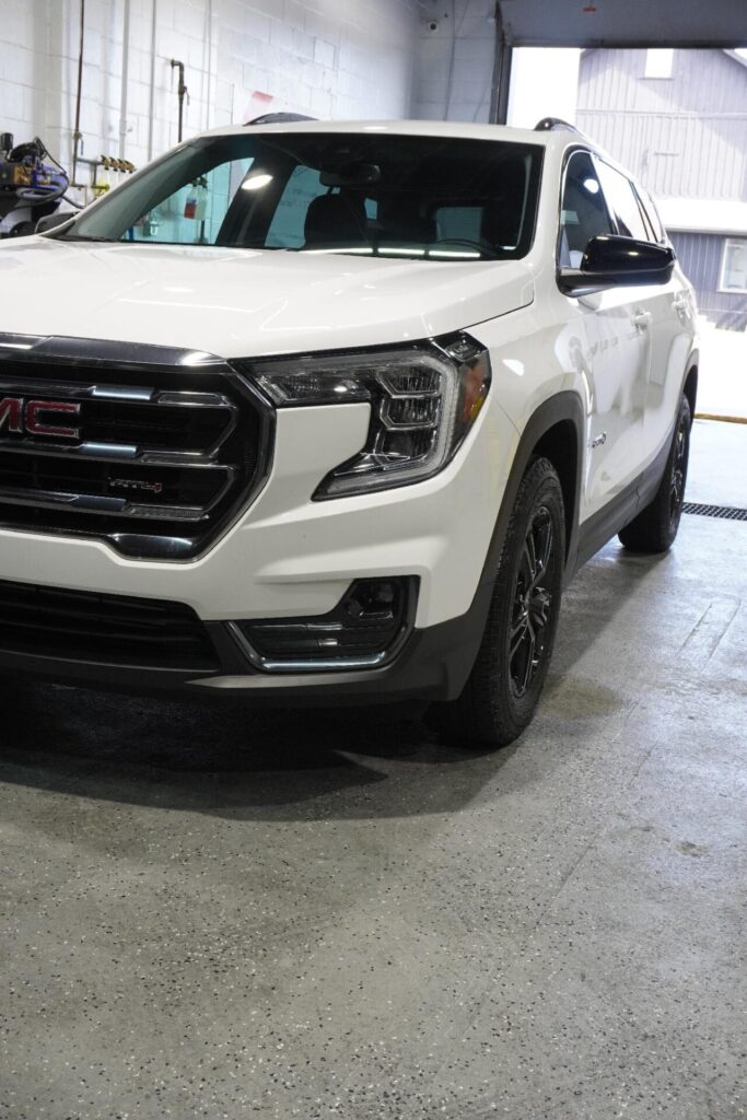 Ceramic Coating Advantages & Benefits: What Does It Do for Your Car?